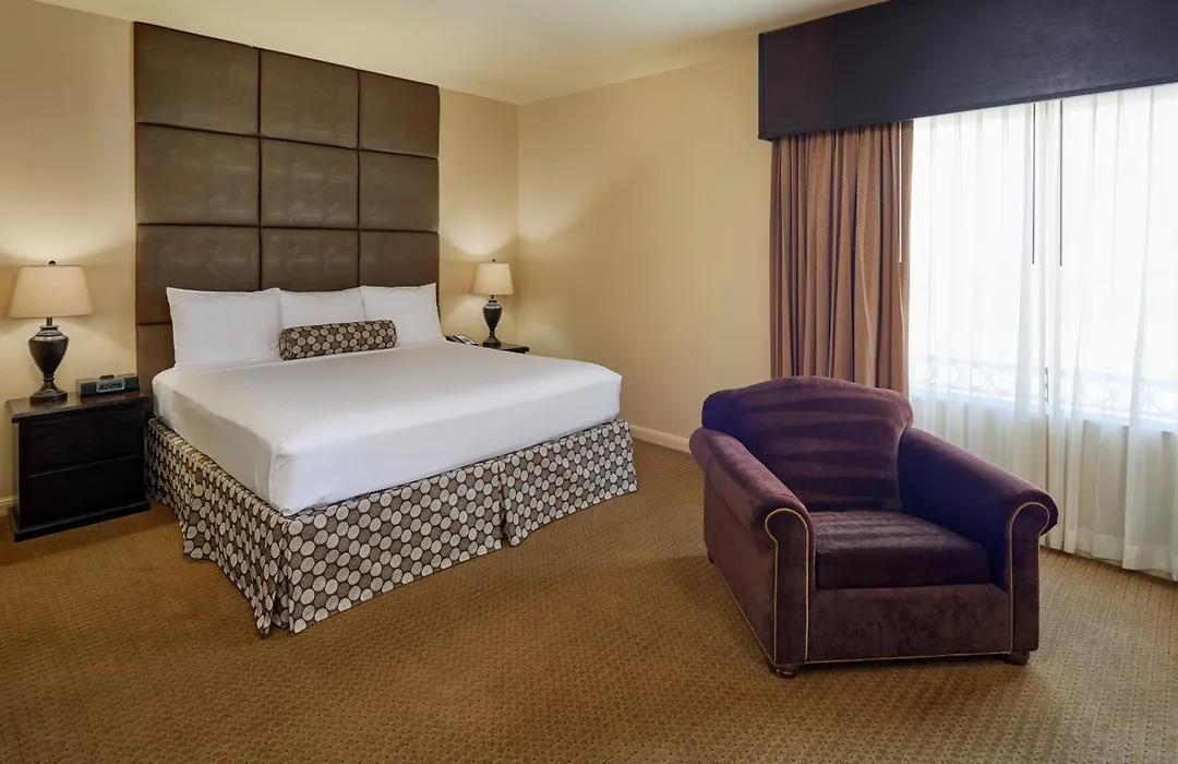 Radisson Hotel El Paso Airport-1